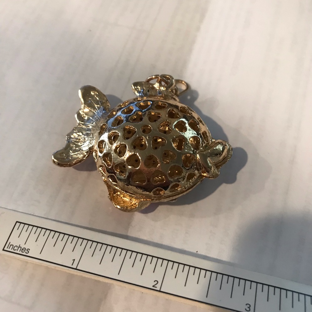 Charm - Picture 3 of 3